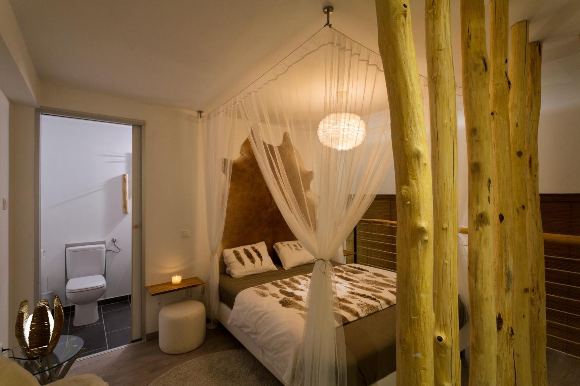 Suites 13 Budapest Luaran gambar