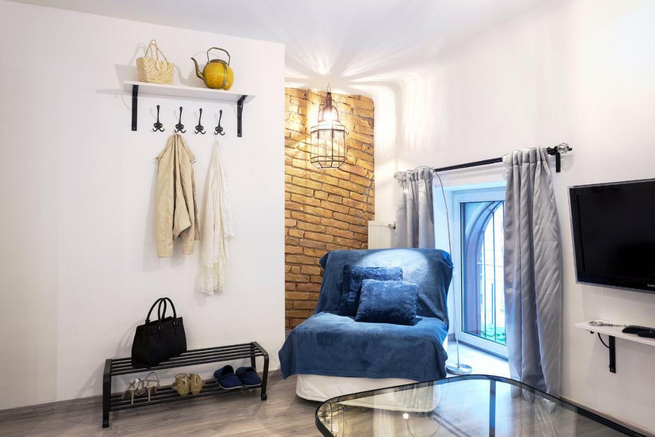 Suites 13 Budapest Luaran gambar