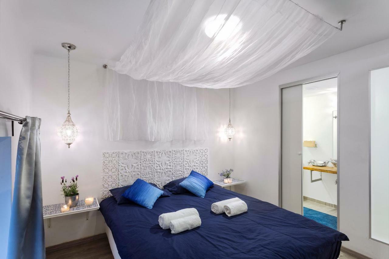 Suites 13 Budapest Luaran gambar
