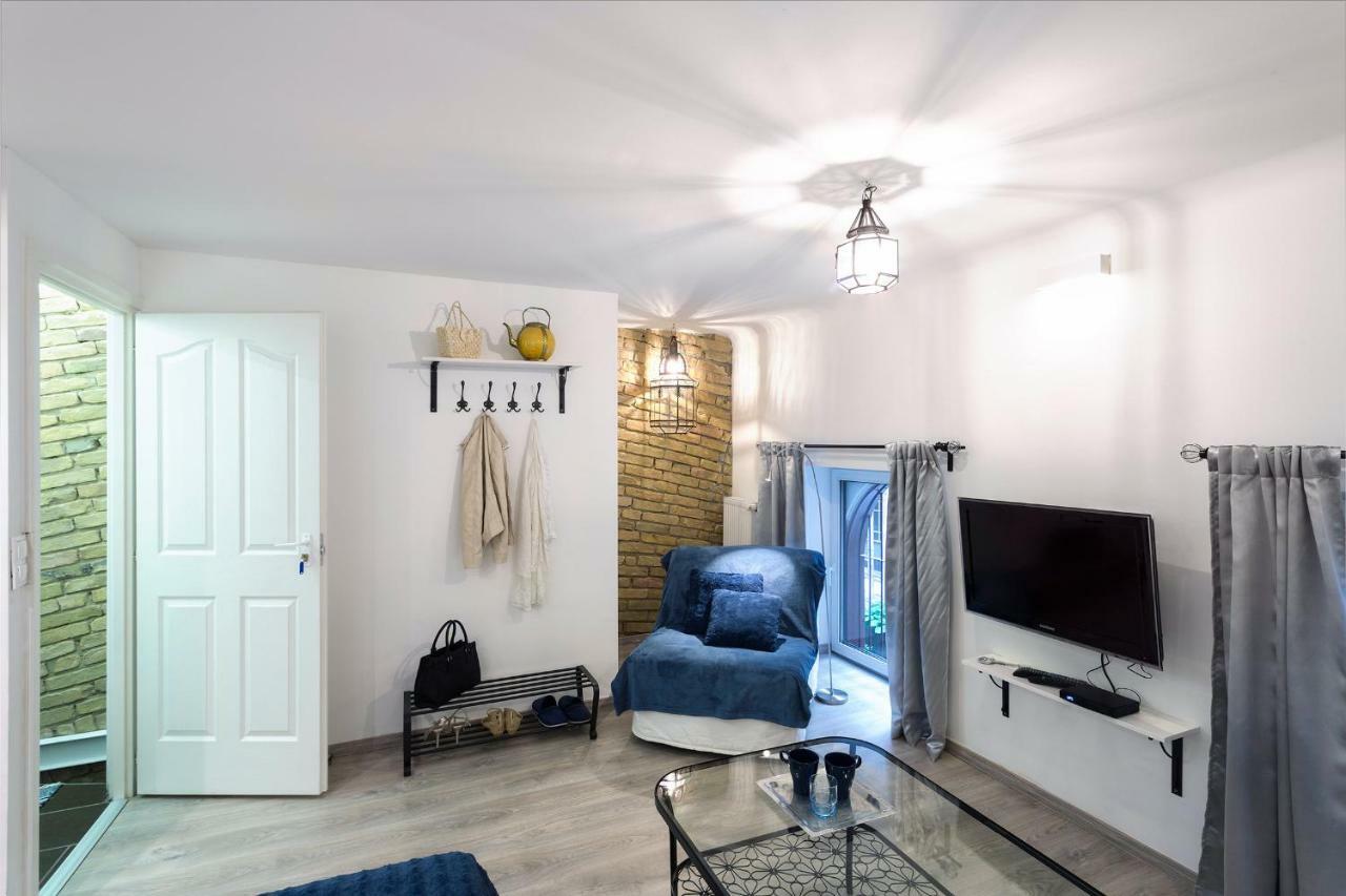 Suites 13 Budapest Luaran gambar