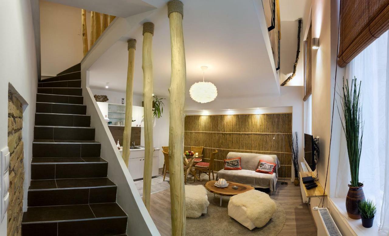 Suites 13 Budapest Luaran gambar