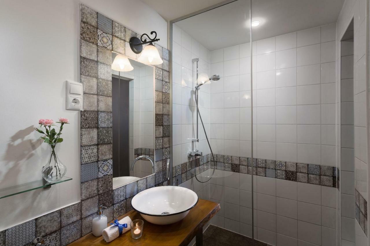 Suites 13 Budapest Luaran gambar