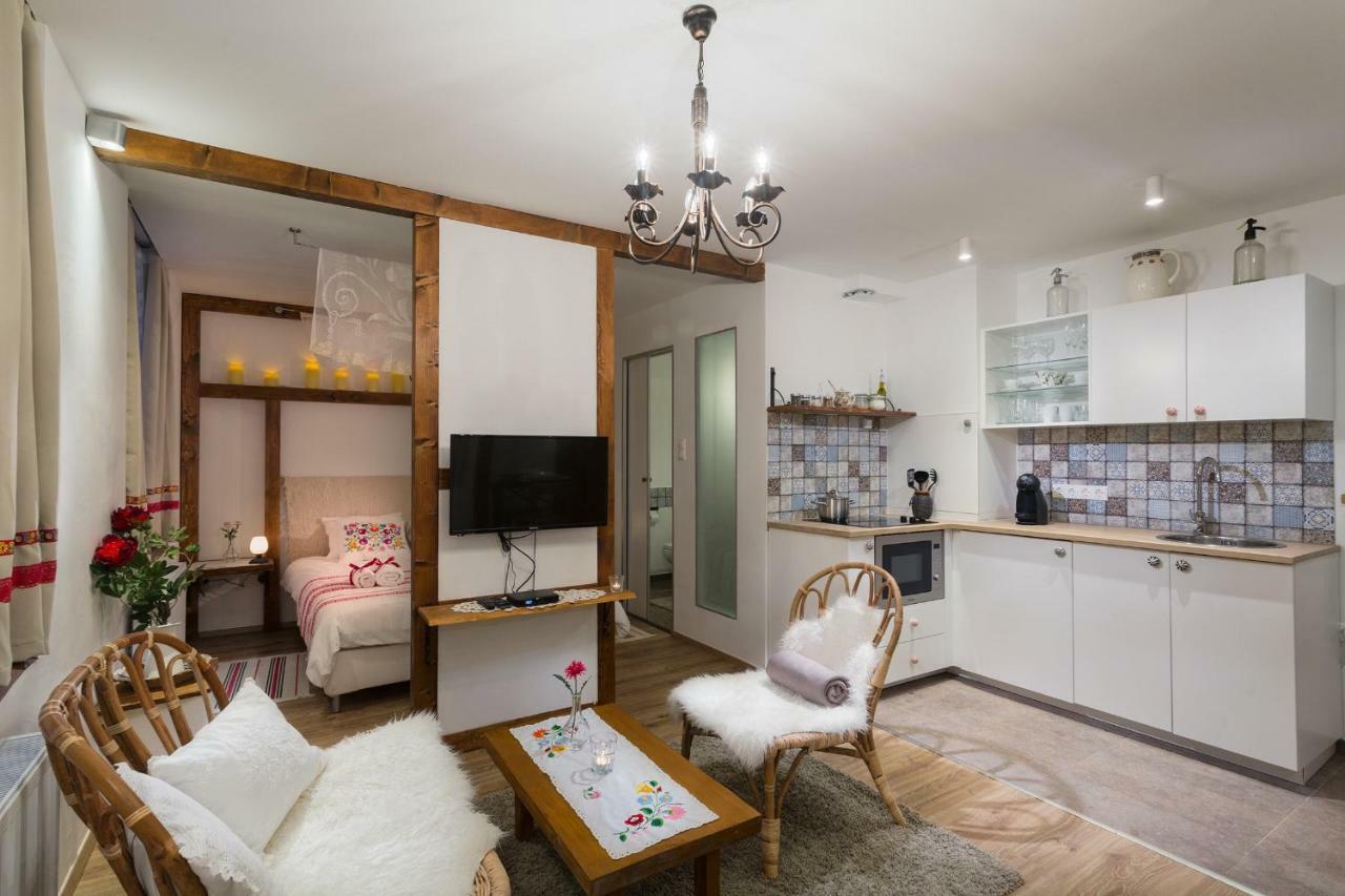 Suites 13 Budapest Luaran gambar