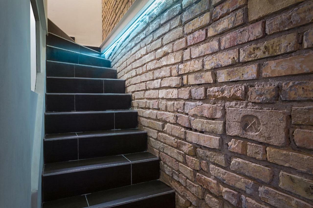 Suites 13 Budapest Luaran gambar